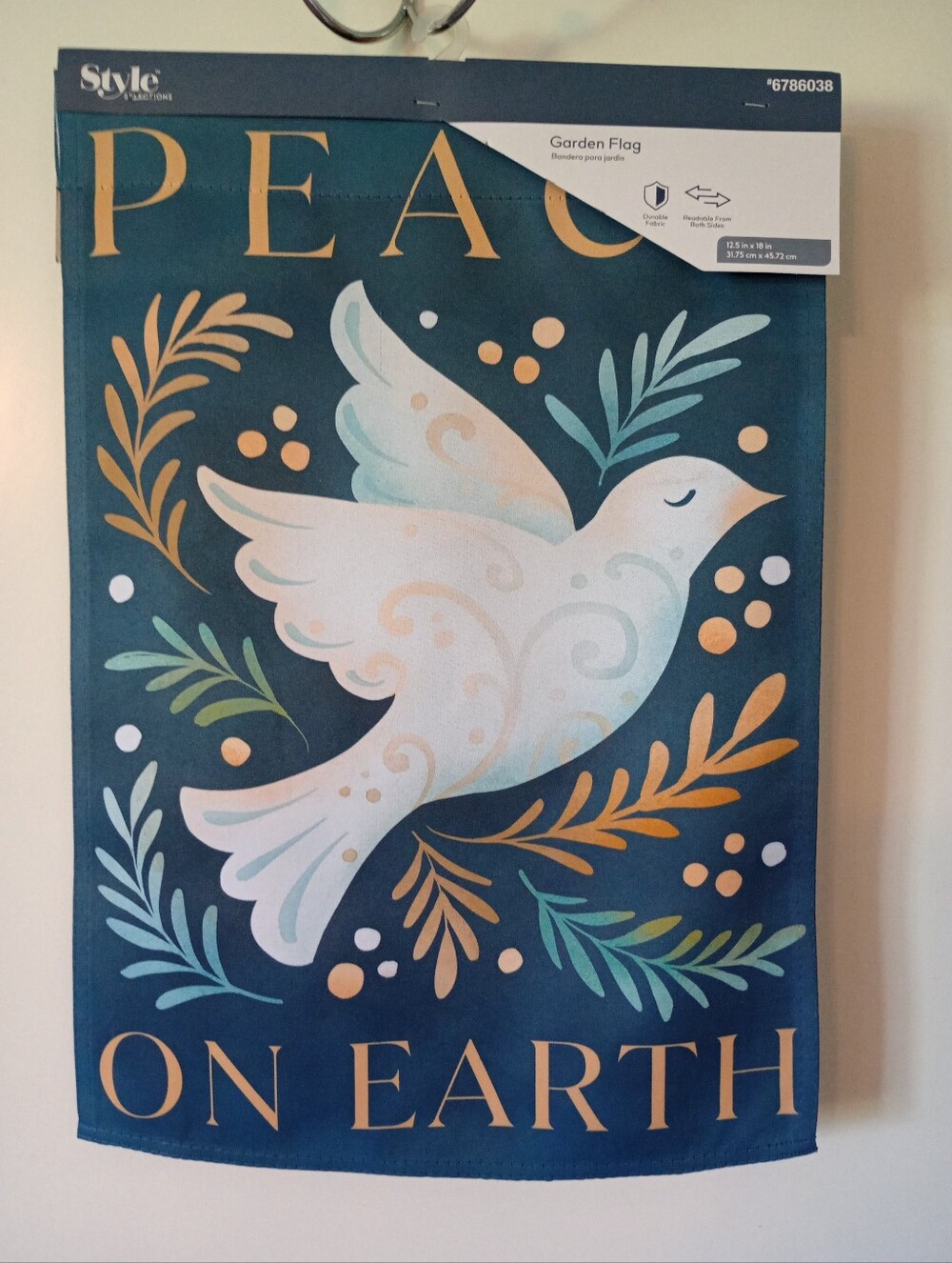 Christmas Peace On Earth Dove Garden Flag NWT